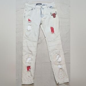 FISLL NBA Men's Chicago Bulls Distressed Denim Jeans, Tan